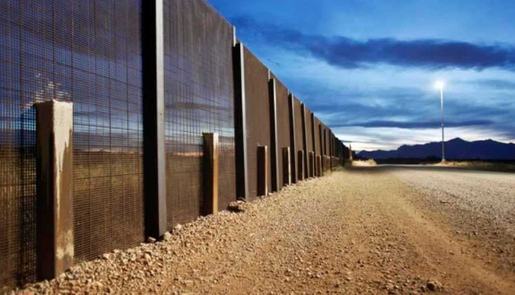 historical wall of mexico