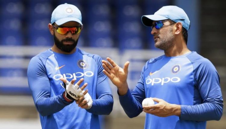 virat kohli and mahendra singh dhoni