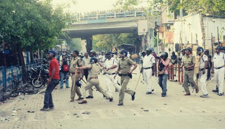 staff_clash_in_Calcutta