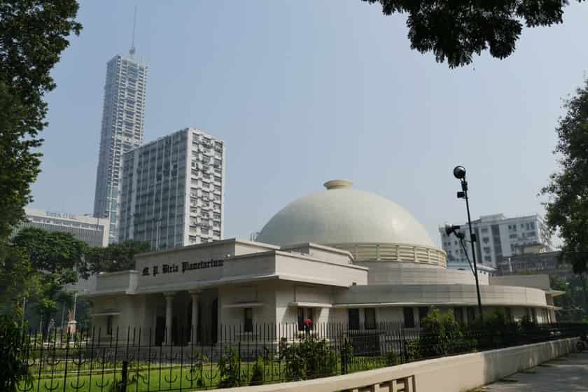 Hangout Places In Kolkata (কলকাতার কাছে ঘোরার জায়গা) -50 Places To Visit In Kolkata 27 Birla Planetorium