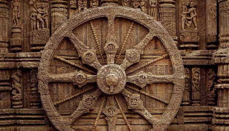 সূর্যোদয়ের প্রথম আলো (Temple Of The Sun At Konark) 2 সূর্যোদয়ের প্রথম আলো (Temple Of The Sun At Konark) 3