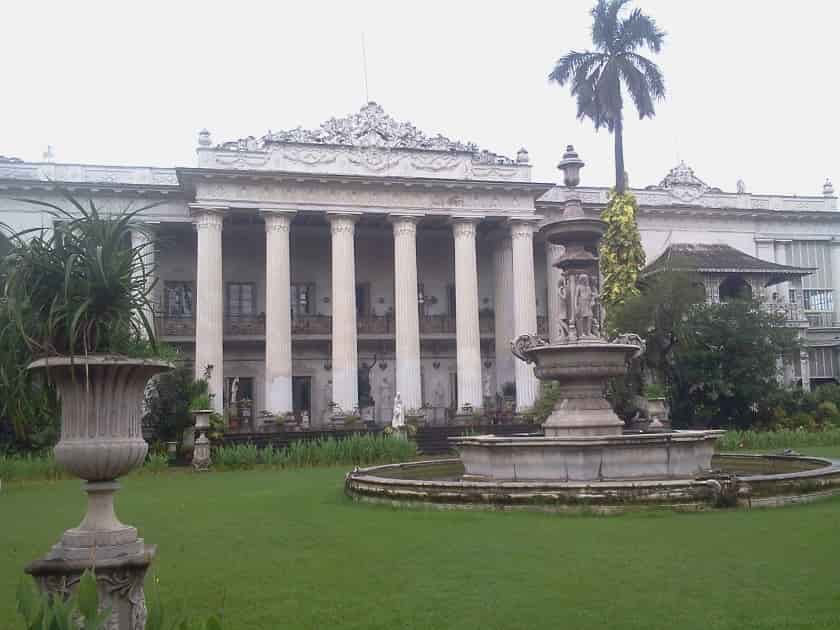 Hangout Places In Kolkata (কলকাতার কাছে ঘোরার জায়গা) -50 Places To Visit In Kolkata 45 Marble Palace