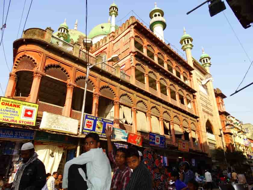 Hangout Places In Kolkata (কলকাতার কাছে ঘোরার জায়গা) -50 Places To Visit In Kolkata 34 Nakhoda Mosque