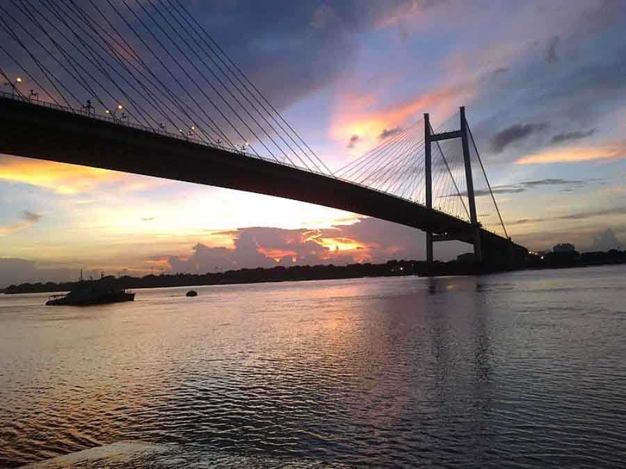 Kolkata Princep Ghat(কলকাতা প্রিন্সেপ ঘাট) 2 Princep_ghat-bongdunia