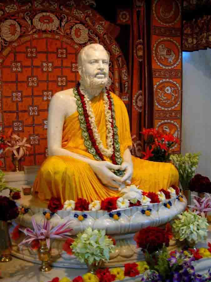 Ramkrishna Stories-(শ্রী রামকৃষ্ণ পরমহংসের জীবন কাহিনী)Ramakrishna Paramahamsa Stories 2 Ramakrishna__Statue_bongdunia