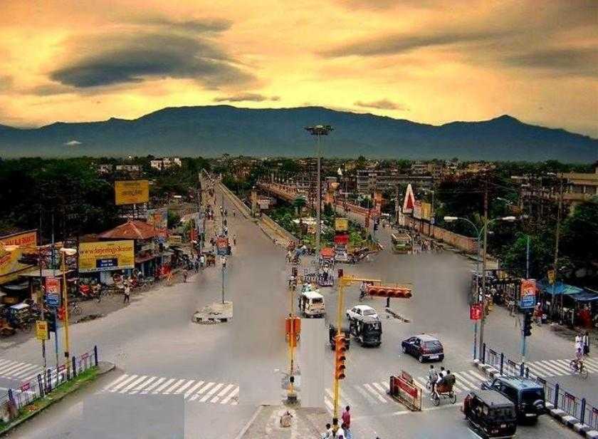 Tourist Places in West Bengal (পশ্চিমবঙ্গের জনপ্রিয় বেড়ানোর জায়গা) 9 Siliguri