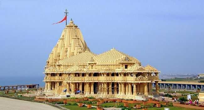 ভারতের সবচেয়ে ধনশালী দশটি মন্দিরের তালিকা, যার একটি সারা পৃথিবীর মধ্যে সবচেয়ে ধনশালী 4 Somnath Temple
