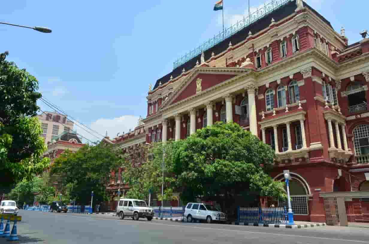 Hangout Places In Kolkata (কলকাতার কাছে ঘোরার জায়গা) -50 Places To Visit In Kolkata 13 Writer's Building