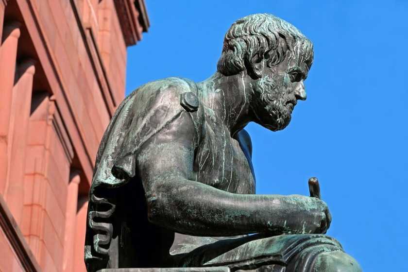 বিখ্যাত মনিষীদের বিখ্যাত উক্তি (Famous Quotes By Famous Personalities) 4 Aristotle
