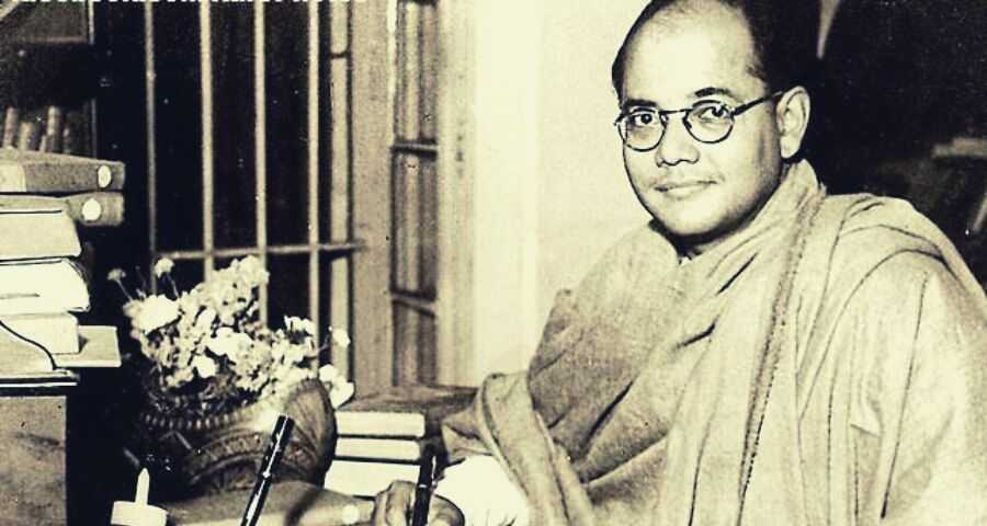 ছেলের হাতের পুতুল নয় 'স্বাধীনতা' 5 Subhas Chandra Bose