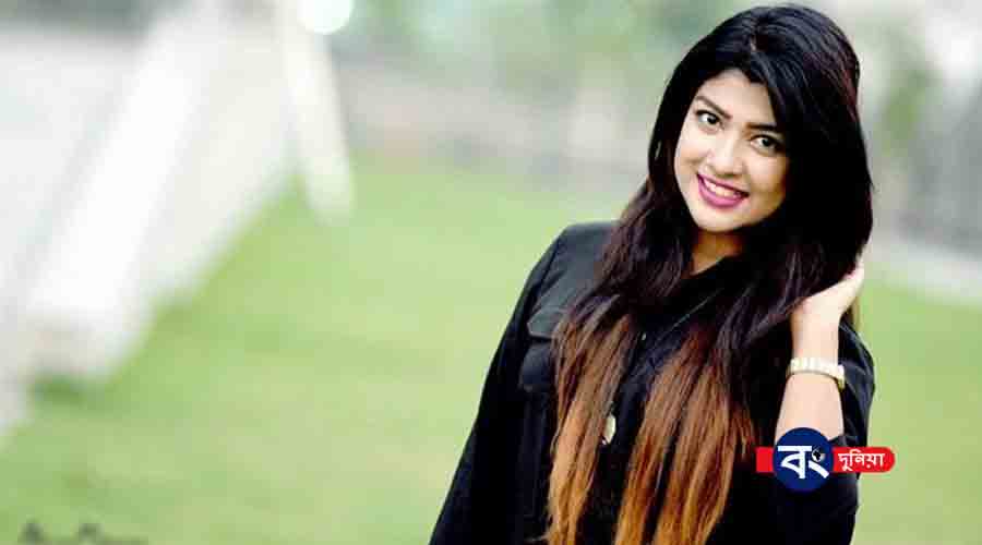 ফিগার ছাড়াও মেয়েদের কি কি জিনিস আকৃষ্ট করে ছেলেদের জানেন কি ? 2 ফিগার ছাড়াও মেয়েদের কি কি জিনিস আকৃষ্ট করে ছেলেদের জানেন কি ? 2