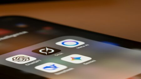ChatGPT বনাম Google Gemini ২০২৬: কোন AI আপনাকে বেশি সাহায্য করবে? — সম্পূর্ণ তুলনামূলক বিশ্লেষণ ChatGPT বনাম Google Gemini ২০২৬: কোন AI আপনাকে বেশি সাহায্য করবে? — সম্পূর্ণ তুলনামূলক বিশ্লেষণ 2
