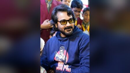 প্রসেনজিৎ চট্টোপাধ্যায়: বাংলা সিনেমার মেগাস্টারের জীবনকথা প্রসেনজিৎ চট্টোপাধ্যায় — বাংলা সিনেমার মেগাস্টার ও পদ্মশ্রী প্রাপক