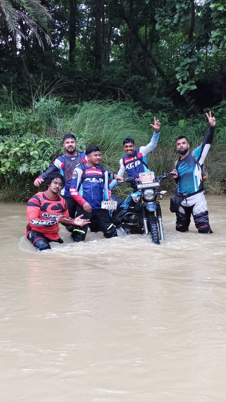 XCB TRAIL QUEST: ঝিলিমিলি-ঘাটশিলায় বর্ষার অফ-রোড রোমাঞ্চকর অভিযান 7 XCB TRAIL QUEST: ঝিলিমিলি-ঘাটশিলায় বর্ষার অফ-রোড রোমাঞ্চকর অভিযান 7