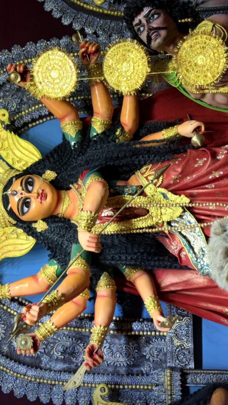কলকাতায় দুর্গা পুজো ২০২৬ - কভার ছবি