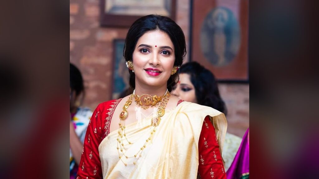 দেব-শুভশ্রীর নতুন ছবি DeSu7 দুর্গাপুজো ২০২৬ মুক্তি শুভশ্রী গাঙ্গুলি