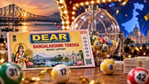 ডিয়ার লটারি রেজাল্ট আজ: Dear Bangalakshmi Torsha ড্রয়ে ৫০ লক্ষের সুযোগ ডিয়ার লটারি রেজাল্ট মেলাতে লটারির টিকিট ঘষে দেখছেন এক ব্যক্তি