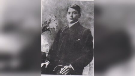 বাঘা যতীনের জীবনী: বুড়িবালামের যুদ্ধে অমর বিপ্লবী বাঘা যতীনের বিরল ছবি, দার্জিলিং ১৯০৩